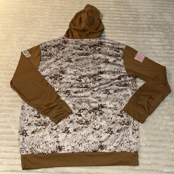 San Diego Padres Size M Medium  Military Thin Hoodie Giveaway 5/27/2025 - Picture 7 of 7